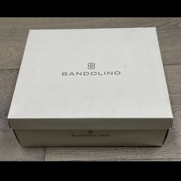 Bandolino Booties - Suede bootie with block heel NWB - Picture 12 of 13